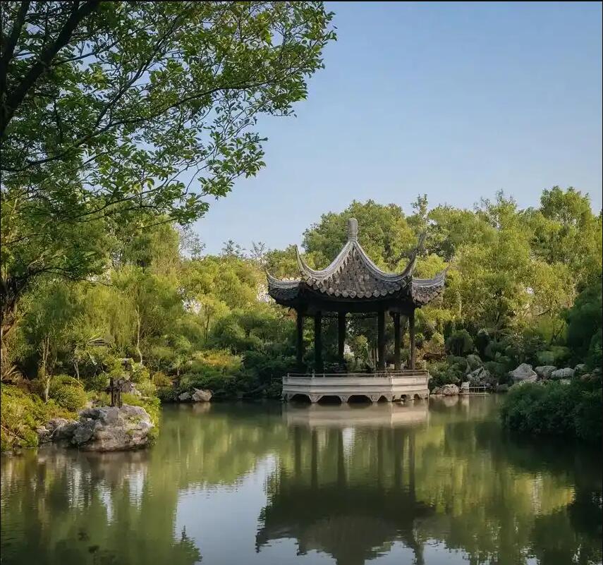 深圳龙岗雨寒培训有限公司